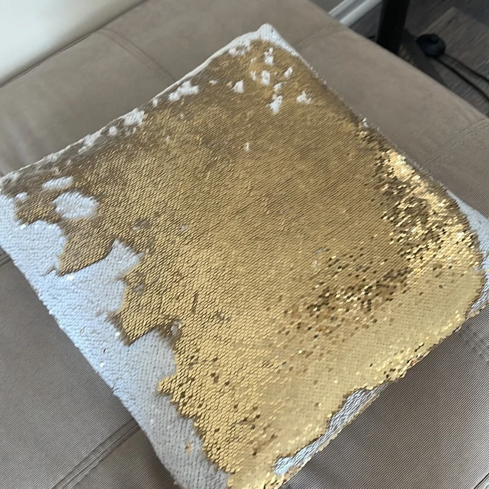 Sparkly pillow